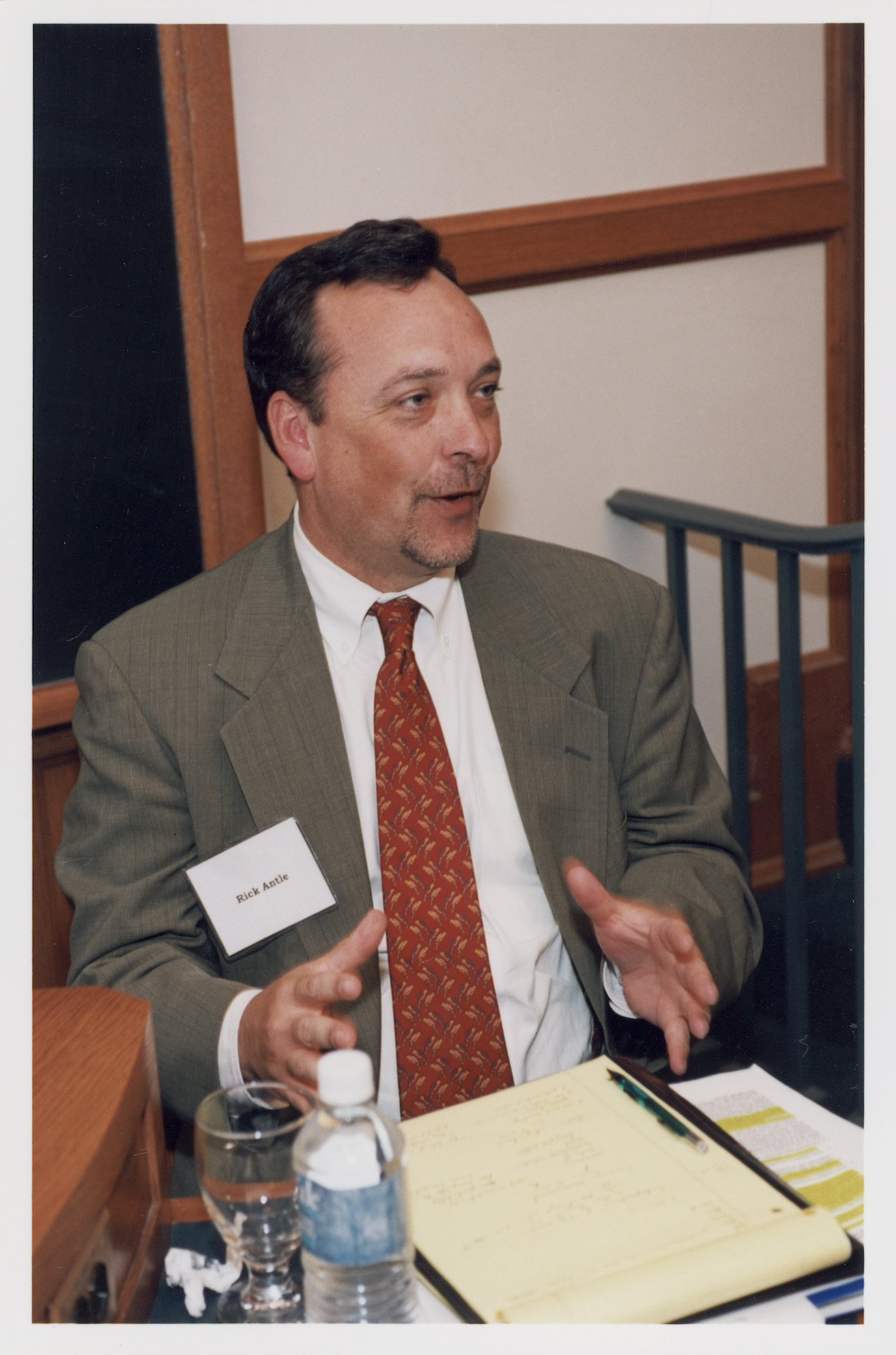 Yale SOM Associate Dean and Prof. Rick Antle
