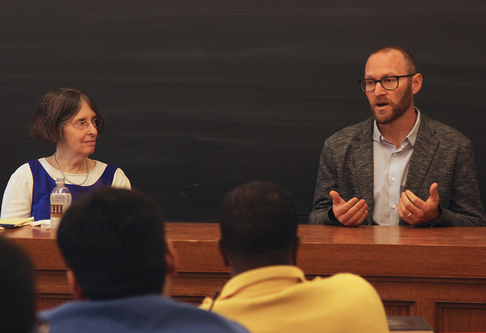 YLS Prof. and Center Dir. Roberta Romano &#039;80 and Todd A. Maron in conversation before Chirelstein Colloquium audience.