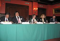 (From left) Anthony Kronman ‘75, Dean Harold Hongju Koh, Roberta Romano ‘80, Siri Marshall ‘74, and Michael Solender ‘89.